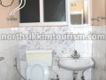 gangtok-hotel-bathroom.jpg